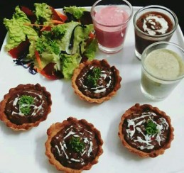 Dal Makhani Tarts Recipe