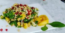 Spinach and Mango Salad Recipe
