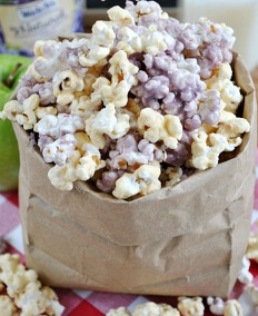 Peanut butter and jelly Popcorn Recipe