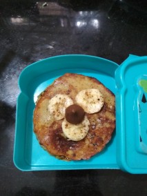 Wheat and Banana Pancake with chocolate sauce Recipe