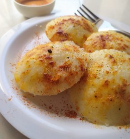 Rawa Podi Masala Idli Recipe