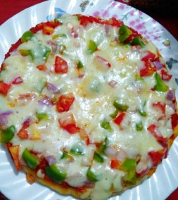 No-Oven Yummy Veg....Pan Pizza Recipe