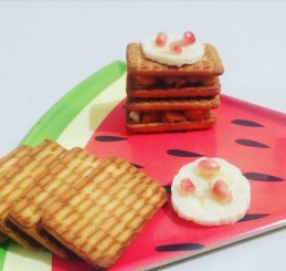 Biscuit fruit sandwhich Recipe