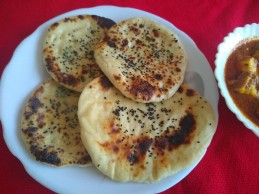 CHILLY CHEESE NAAN Recipe