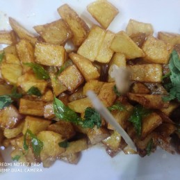 Crispy Aloo Chaat Recipe