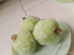 Nariyal ke Ladoo Recipe