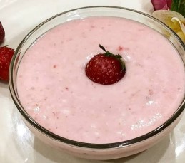 Strawberry yoghurt