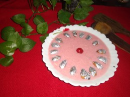 Rose Flavour Phirni Recipe