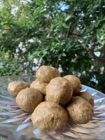 Oats Besan Ladoo Recipe