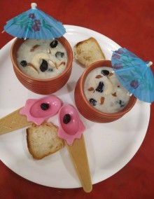 Black Current and Oats Phirni Recipe