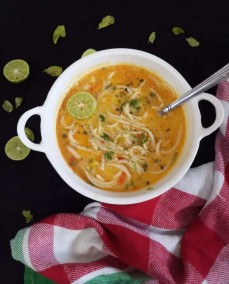 THAI NOODLE SOUP WITH DESI TADKA