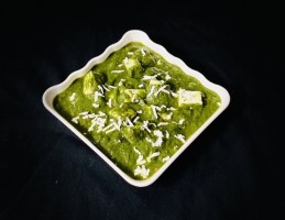 PALAK PANEER