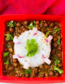 Power House Black Chickpeas Curry Recipe