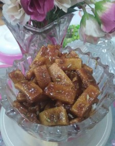 Jaggery Saloni