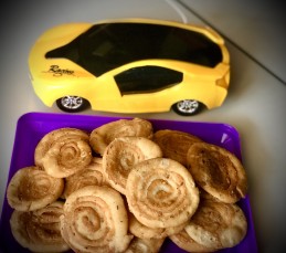 Crispy Aata Besan Mathri Recipe