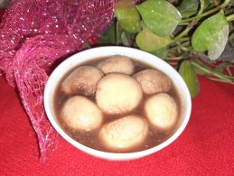 CHOCOLATE FLAVOUR RASGULLA