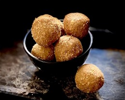 Traditional Winter Sweet “ Jaggery Atta Laddu “