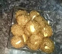 Atta pinni /Wheat flour sweet balls