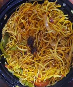 Schezwan noodles