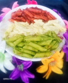 Mayonnaise three colours pasta