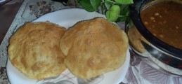 CHOLE BHATURA