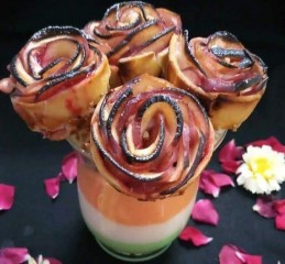 TRI COLOUR PHIRNI WITH APPLE ROSE