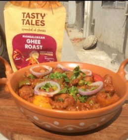 Soya chunks and capsicum in Manglorean Ghee Roast Curry Recipe