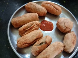 Mutter Kachori Recipe - North Indian Recipe