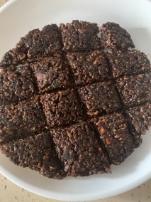No Bake Chewy Oat Bars Recipe