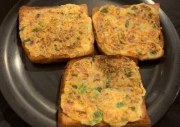 Moong Dal Toast Recipe