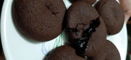 Chocolate Cookies at Home / Choco filled Cookies | चॉकलेट कूकीज / EggLess Cookies Recipe
