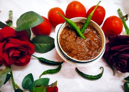 Garlic Tomato Chutney Recipe