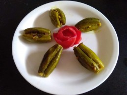 Oats and Paneer Stuffed Parwal Recipe