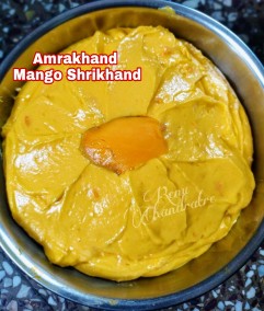 Amrakhand / Mango Shrikhand Recipe