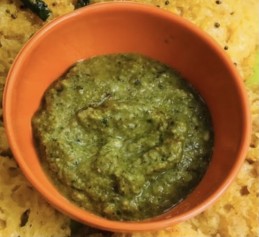 Mango Spring Onion Chutney Recipe