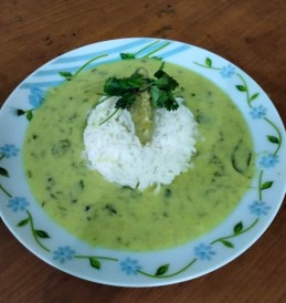 Palak  pakora kadhi Recipe
