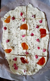 Frozen yogurt bark Recipe