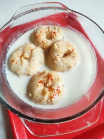 Dahi vada/ perugu garelu
