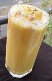 Mango lassi Recipe