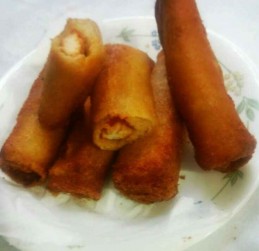 Bread paneer roll Recipe
