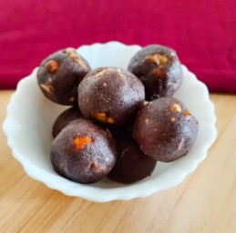 Ragi nuts ladoo Recipe