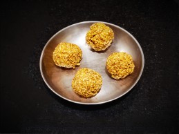 Rajgira Laddu Recipe