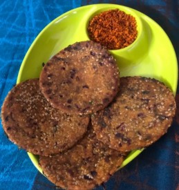 Bajra beatroot ki kachodi Recipe