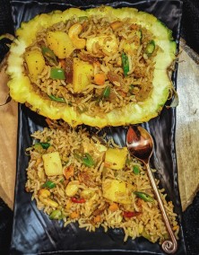 Brown rice Pineapple fried rice