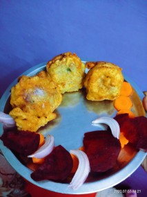 Stuffed sattu bread bombs Recipe