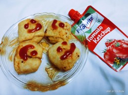 Stuffed Potato Rava Pocket Recipe