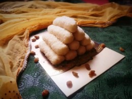 Sooji nariyal chamcham Recipe