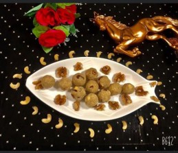Wheat flour with walnuts ladoo Recipe