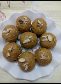 Dry fruits aata laddoo Recipe