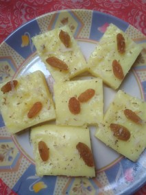 Sweet Corn Barfi/Sweet Corn Halwa Recipe